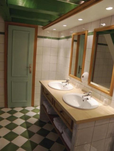 Caveau De L'Ami Fritz Ribeauvillé Room photo