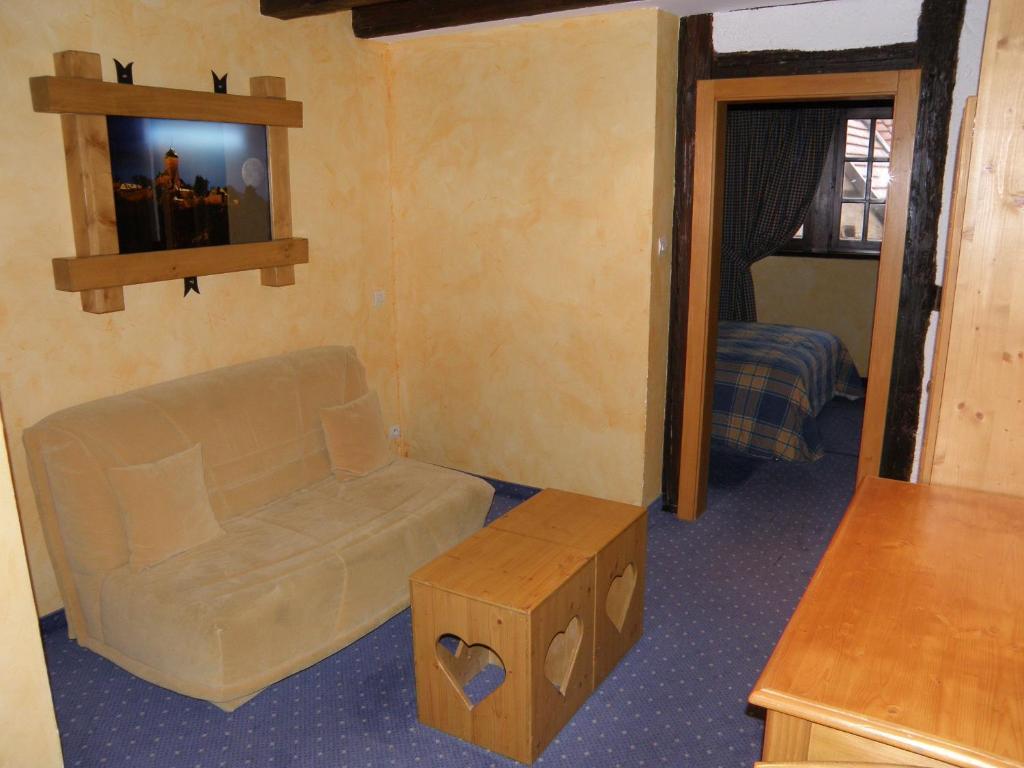 Caveau De L'Ami Fritz Ribeauvillé Room photo
